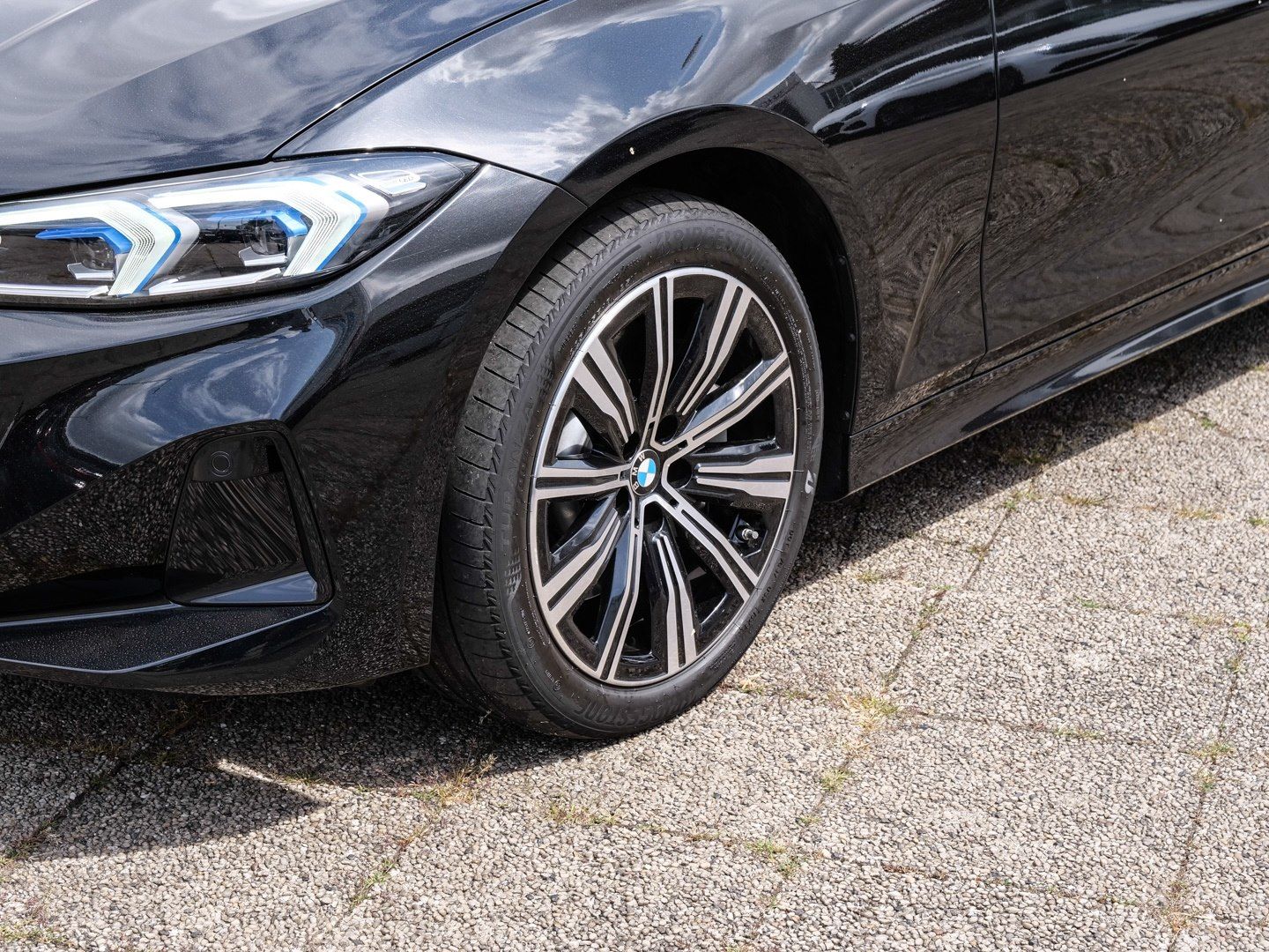 BMW 330i xDrive Touring PANO ALLRAD LHZ NAVI foto 5