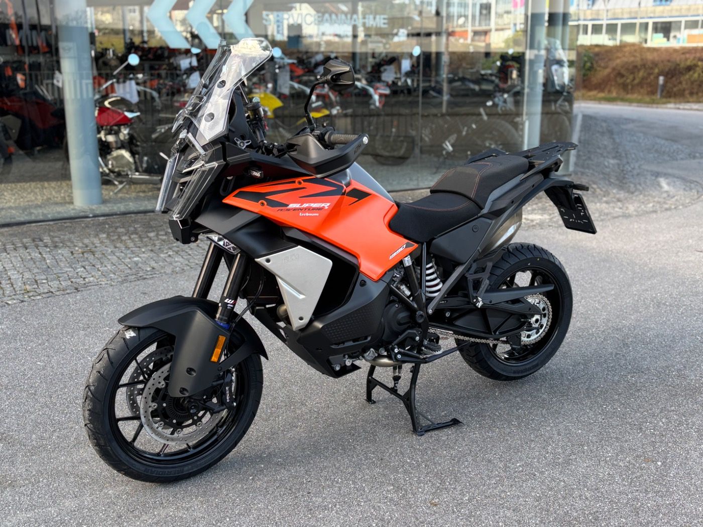 Fahrzeugabbildung KTM 1390 Super Adventure S EVO 4 Jahre Garantie
