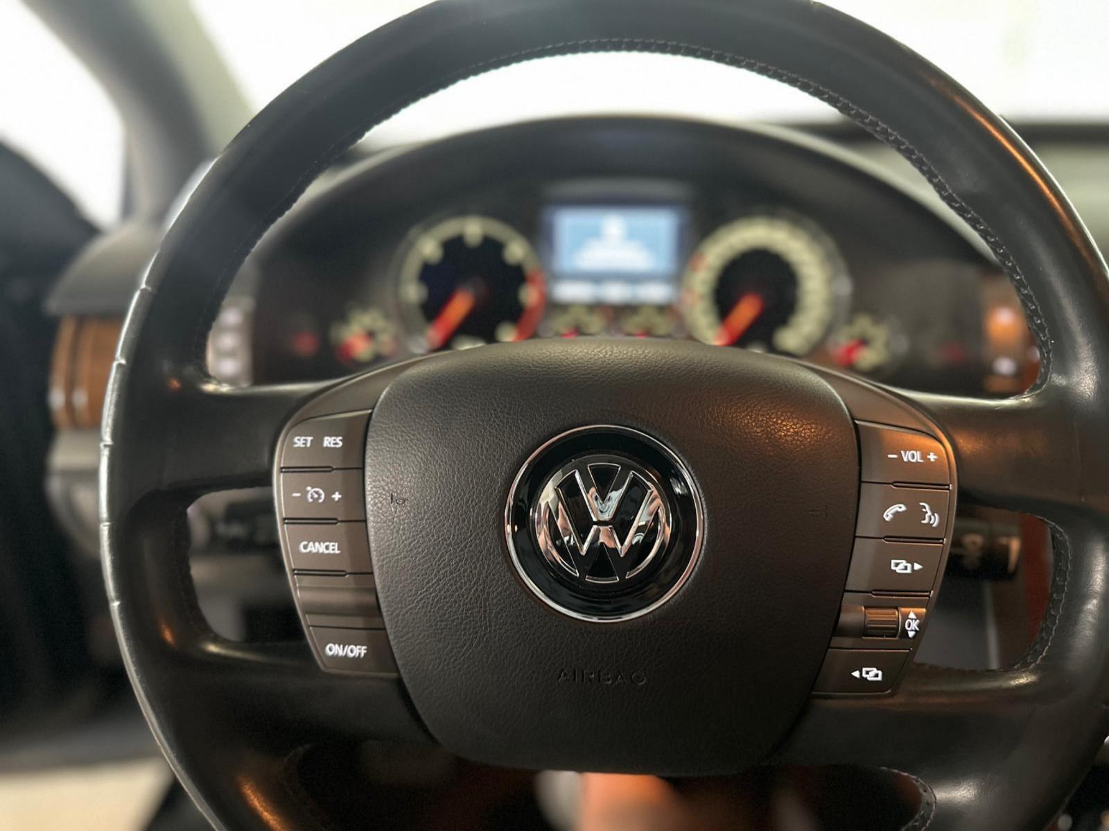Volkswagen Phaeton 3.0 V6 TDI 4MOTION Tiptronic 5-Sitzer -