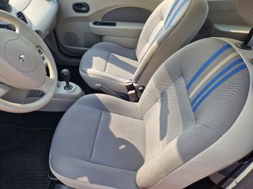 Bild 8 Renault Twingo Expression