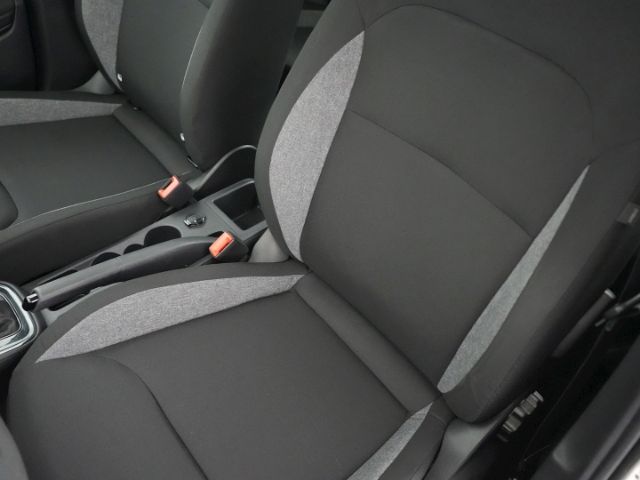 Fabia ACTIVE MPI+LED LICHT+SITZHEIZUNG+PARKPILOT