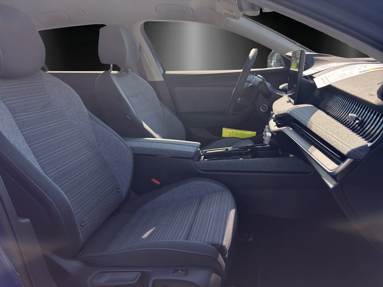 Fahrzeugabbildung SKODA Superb Combi Selection 1,5 TSI iV 150 kW DSG