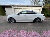 Mercedes-Benz CLA 250 e Plug-in-Hybrid/ Garantie - Mercedes-Benz CLA 250: Schiebedach, Limousine