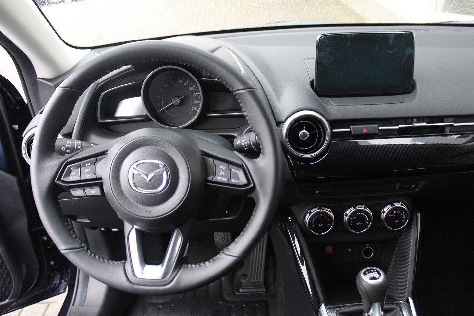 Fahrzeugabbildung Mazda 2 Kizoku G-90 Voll-LED ACAA SHZ RFK EPH LRS BSM