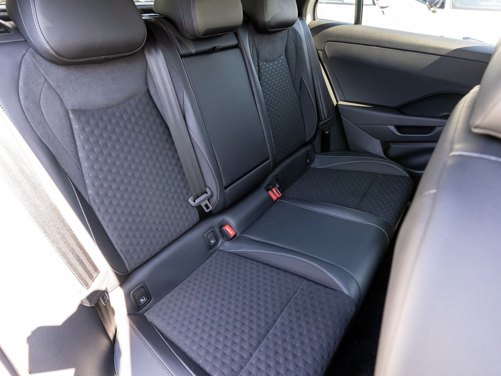Volkswagen T-Roc - Bild 8