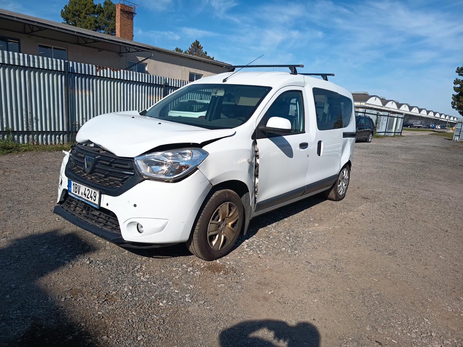 Dacia Dokker Laureate