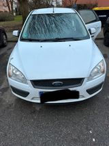 Ford Focus Stufenheck - Ford Focus: Limousine, Stufenheck