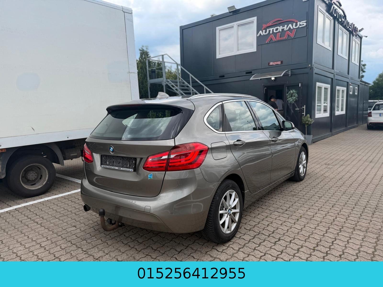 BMW 218 2 Active Tourer 218 i - 1.5 Benzin