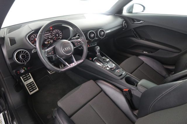 Image of Audi TT