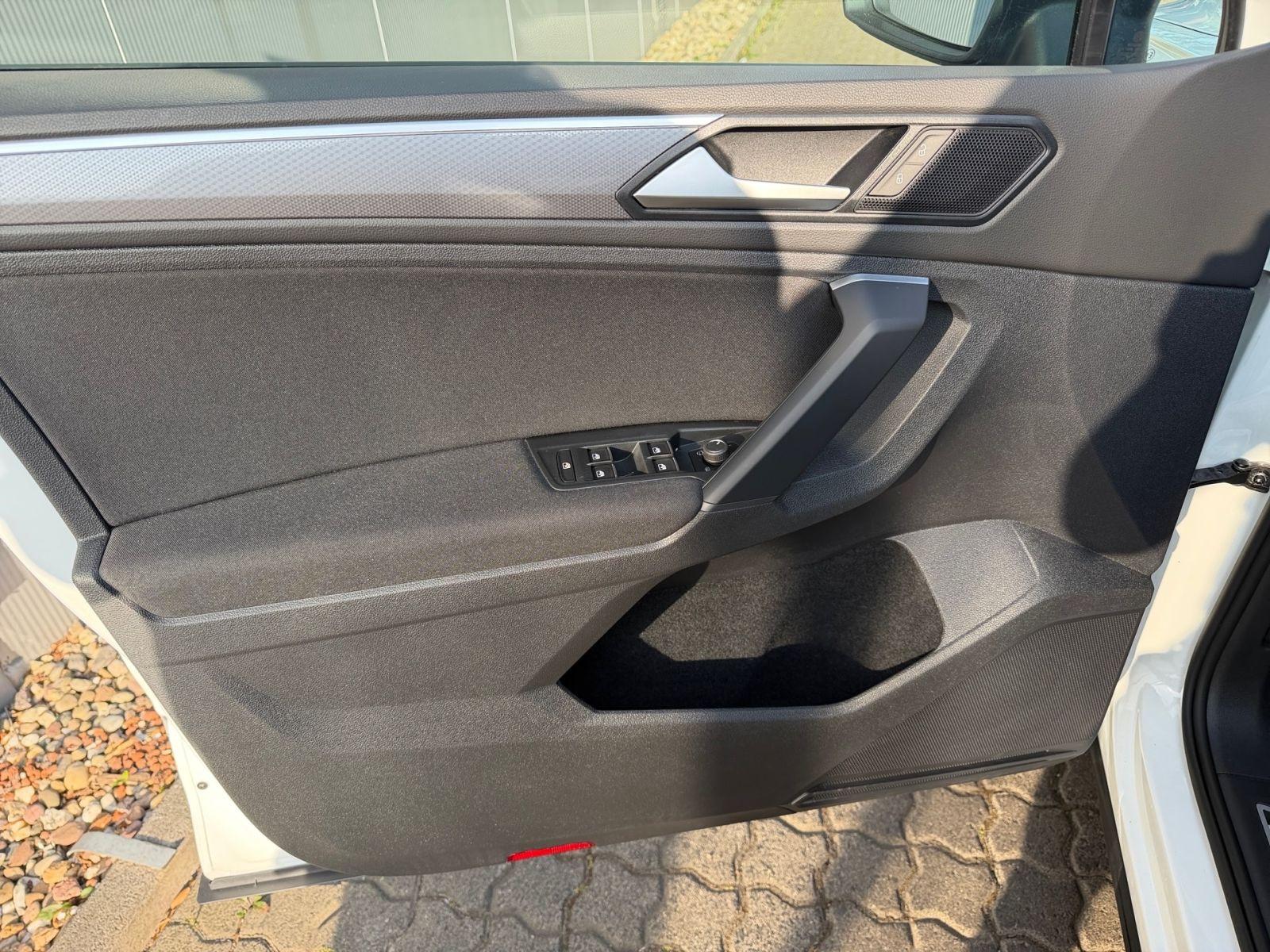 Volkswagen Tiguan 1.5 TSI DSG Active Navi Sprachbedienung R, миниатюра 7