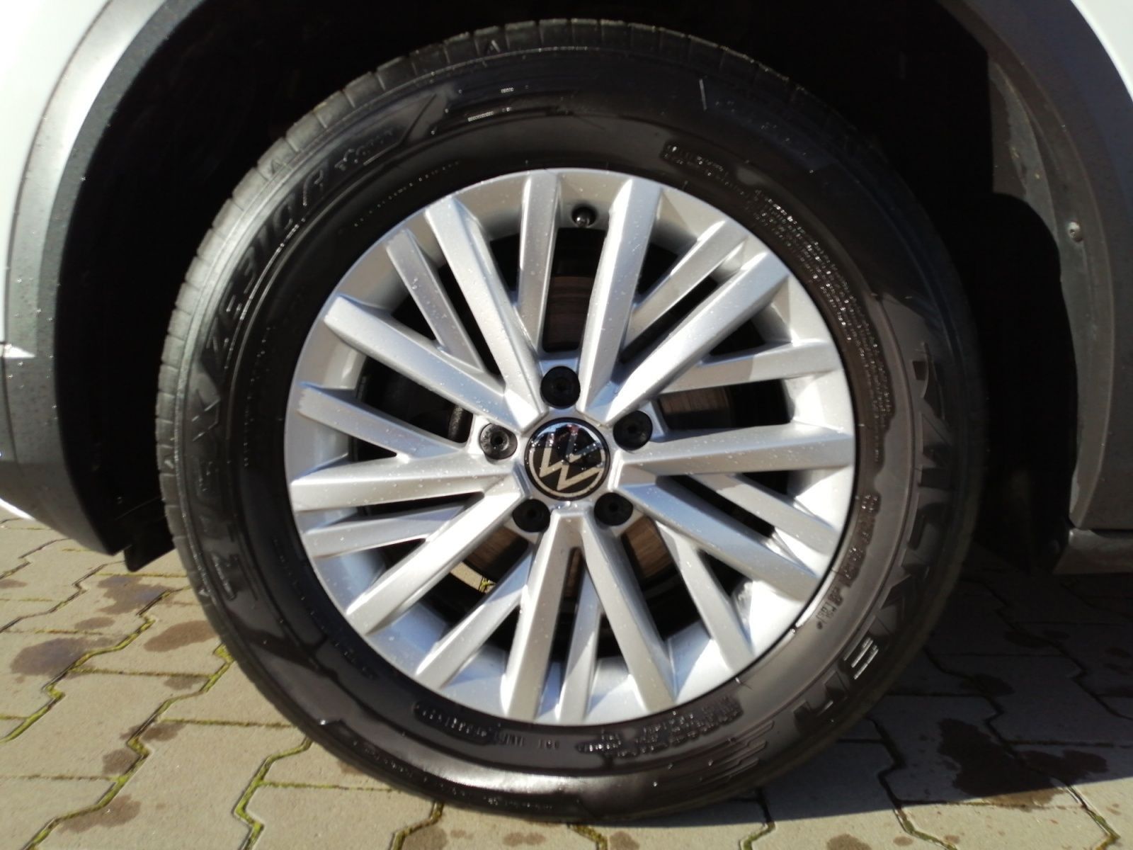 Volkswagen T-Roc - Bild 8