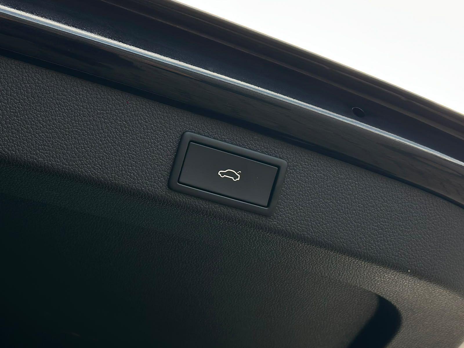 Skoda Superb 2.0TDI L&K 4x4 CANTON#SITZLUFT#MEMO#MASSA