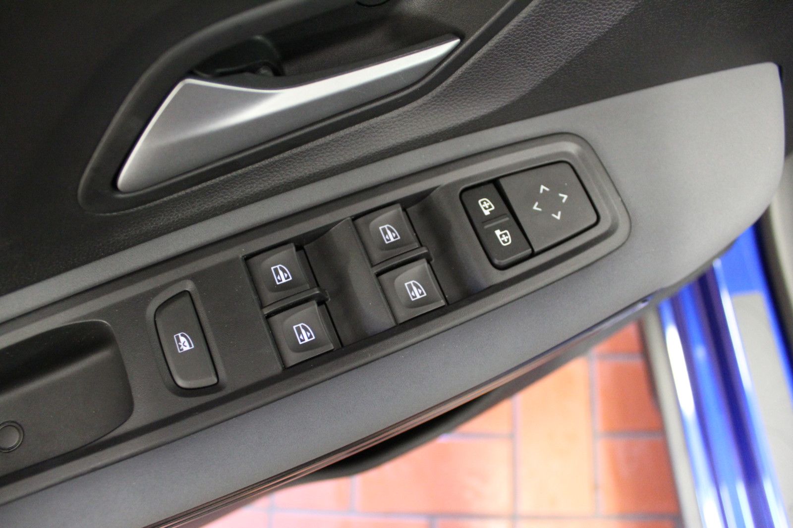 Fahrzeugabbildung Dacia Sandero Stepway TCe 90 auto Extreme*City-Paket*