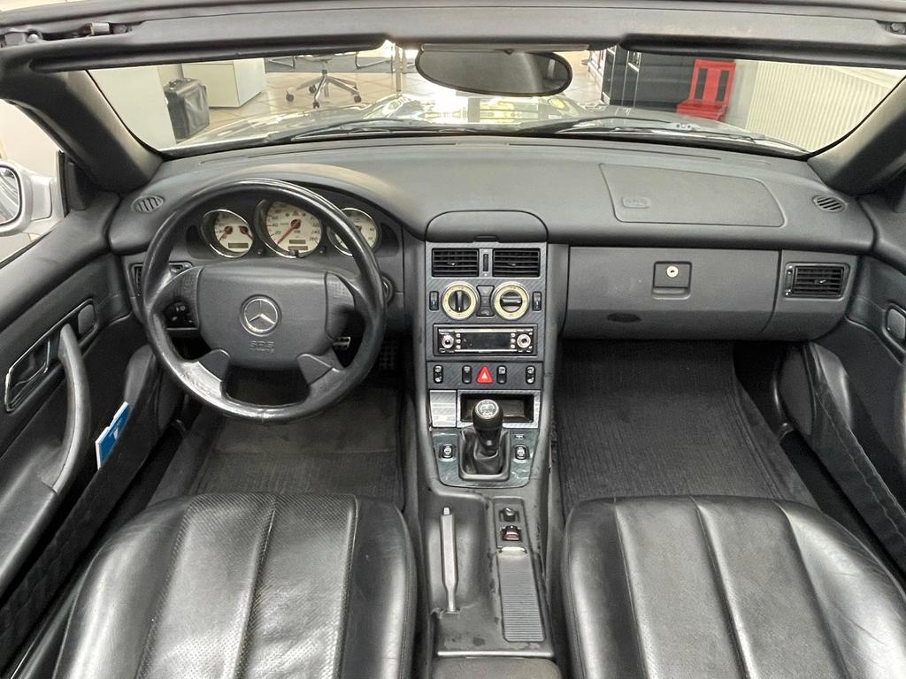 Mercedes-Benz SLK 200