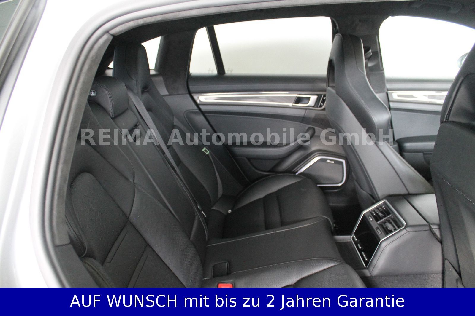 Fahrzeugabbildung Porsche Panamera Sport Turismo Turbo S E-Hybrid, Matrix