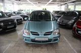 Nissan Almera Tino Visia - gebrauchte Nissan Almera aus dem Jahr 2002