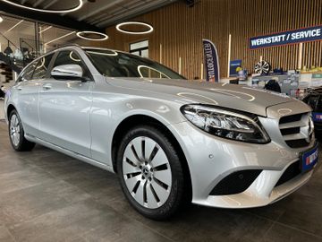 Mercedes-Benz C 220 *Keyless*Memory*PDC*ACC*AHK*SpurHT*NAVI*