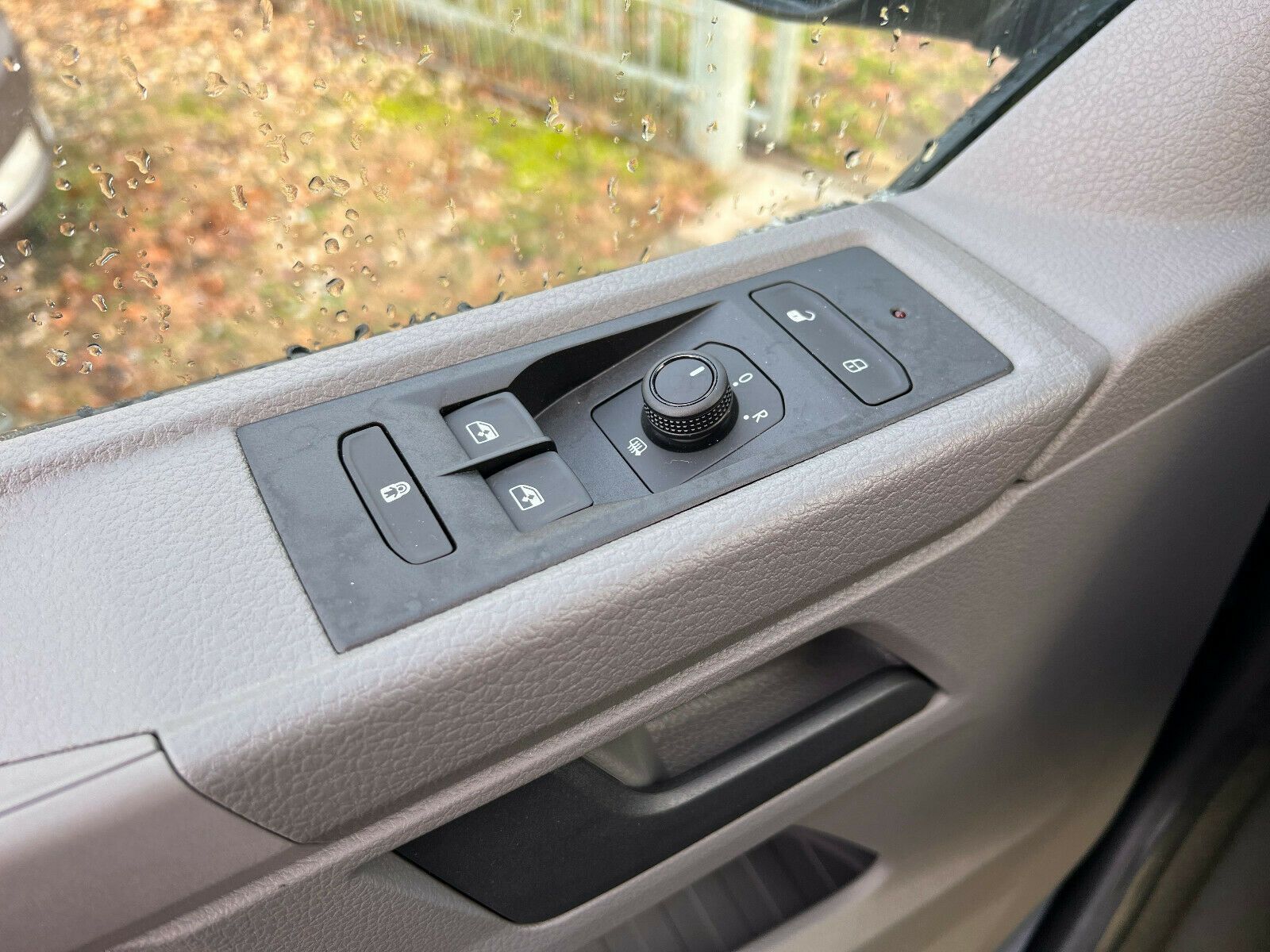 Fahrzeugabbildung Volkswagen T6.1 2.0 TDI Wohnmobilumbau*Küche*Bett*Dusche*