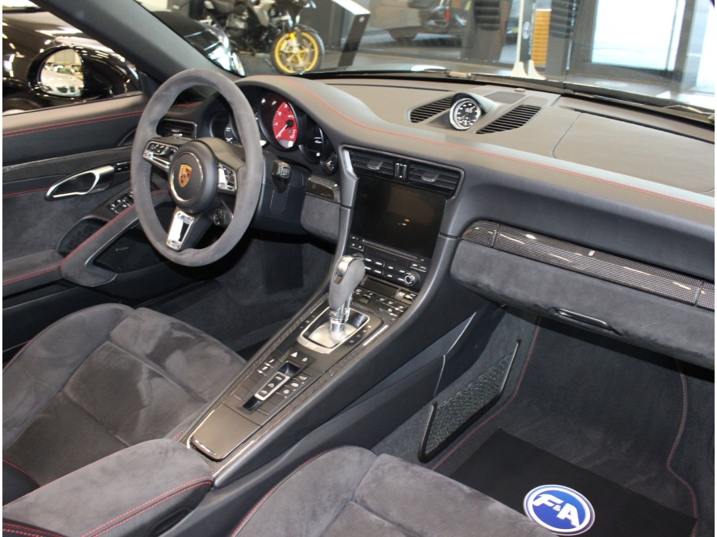Fahrzeugabbildung Porsche 991 Carrera GTS Cabriolet 3.0 Mwst*Carbon