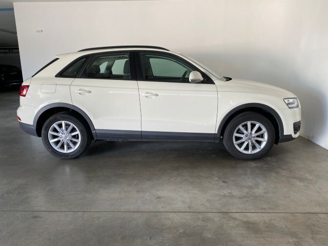 Q3 2.0 TFSI quattro AHK+PANO+NAVI+BI-XENON