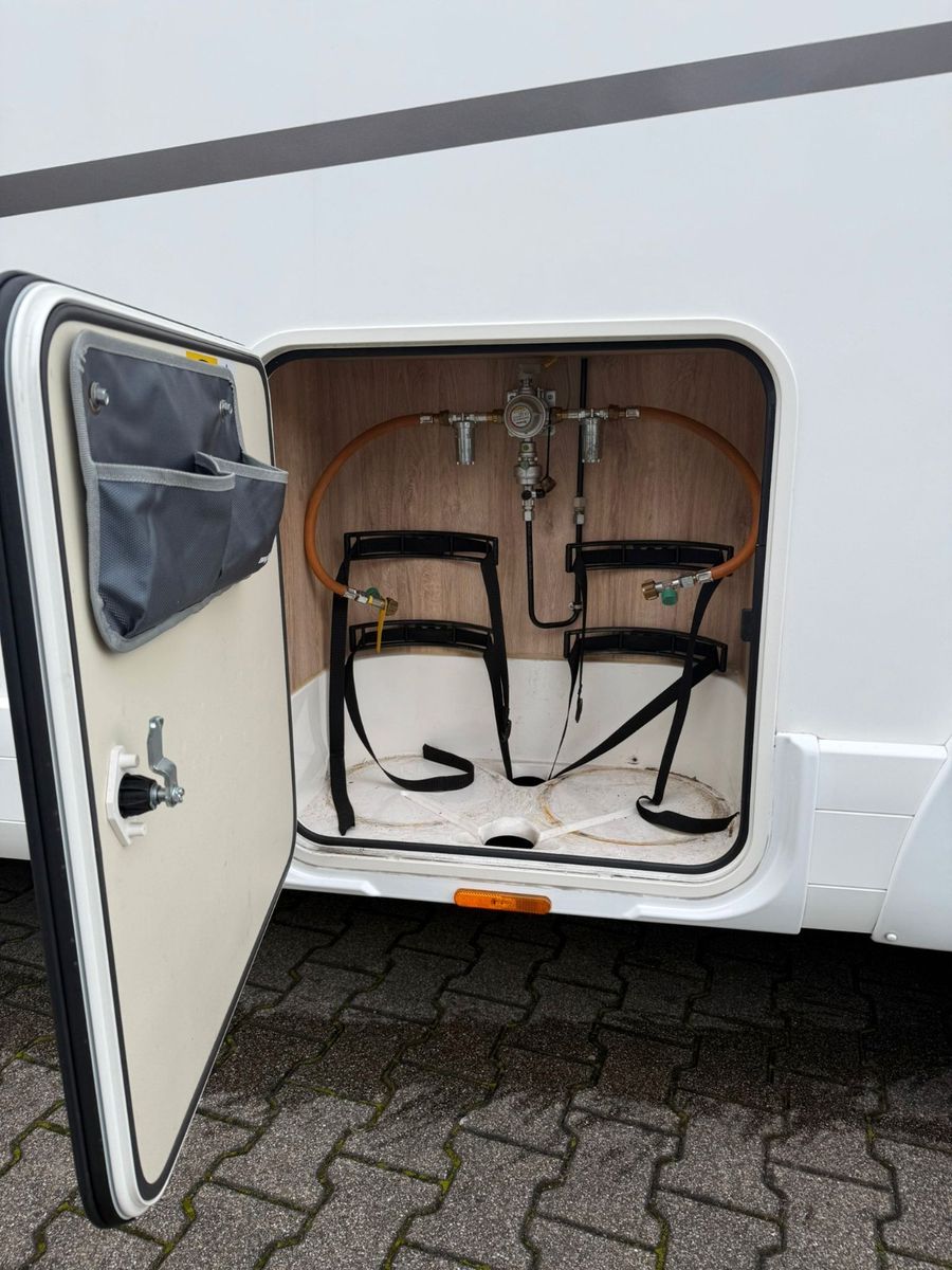 Fahrzeugabbildung Eura Mobil Integra Line 675 SB *Jung gebrauchter*