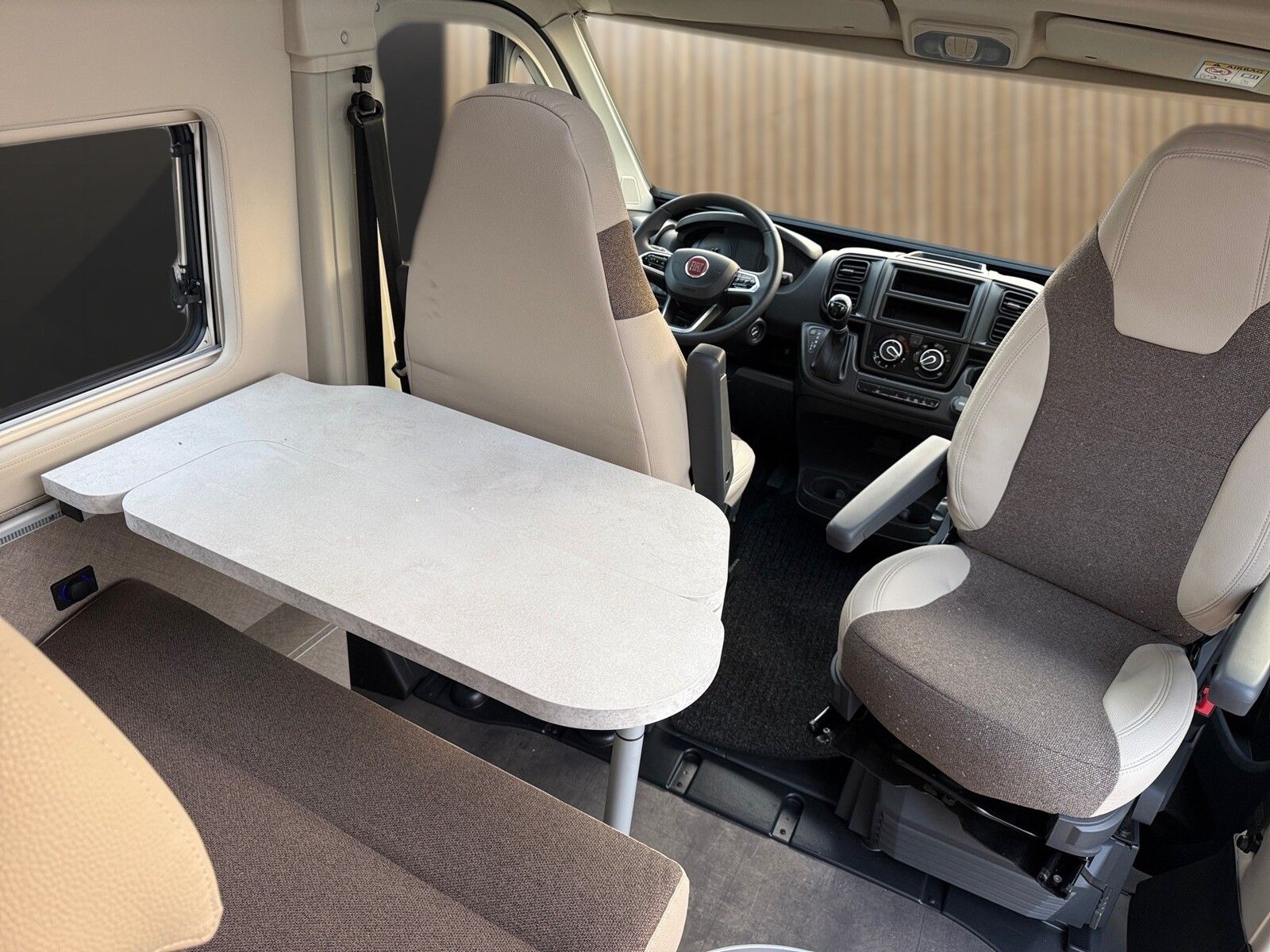 Fahrzeugabbildung Karmann Davis Lifestyle DA 620 LS Autom./Mark./Solar