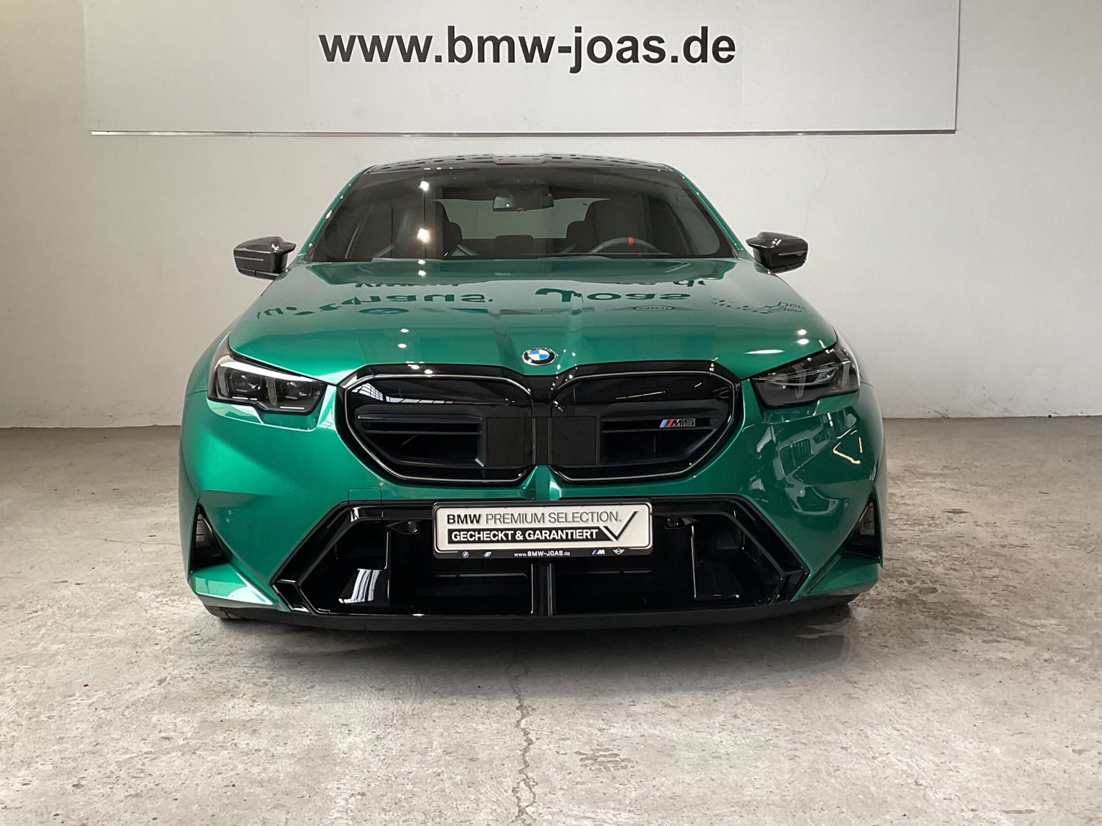 Fahrzeugabbildung BMW M5 Limousine Sitzlüftung, M Carbon-Keramik-Brems