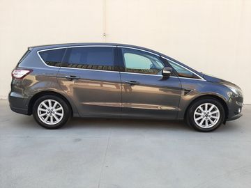 Ford S-Max - 5