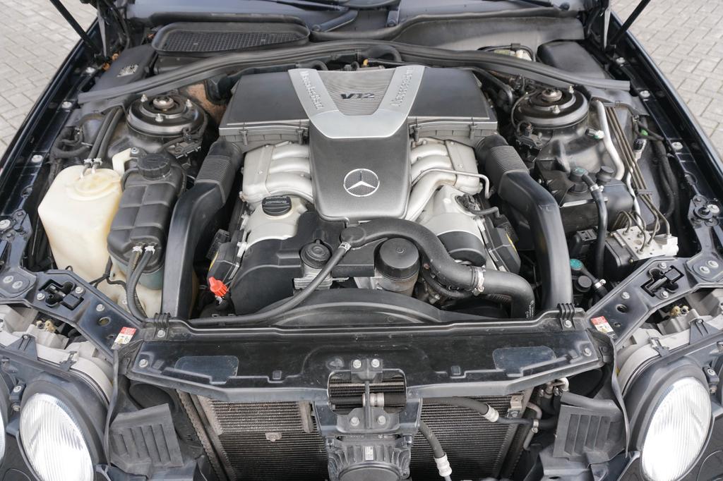 Mercedes-Benz CL 600