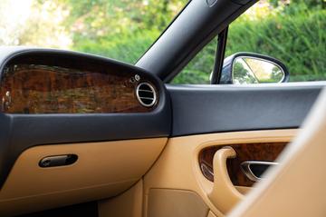 2004 Bentley CONTINENTAL GT — миниатюра 19