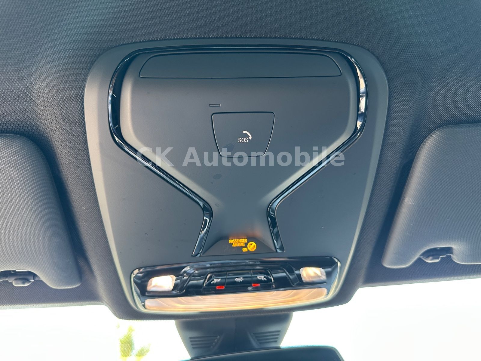 Fahrzeugabbildung BMW 330d xDrive Touring M-Sport/Navi/Head-Up/LED/Kam