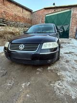 Volkswagen VW Passat 3 bg 4 Motion 2.5 Tdi - Volkswagen Passat Limousine 3b TDI mit Diesel-Antrieb