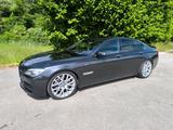 BMW F01 750i X-Drive - BMW: 7 F01