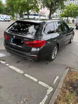 BMW 530i Touring M Sportpaket  - BMW mit Benzin-Antrieb: Kombi, Sportpaket