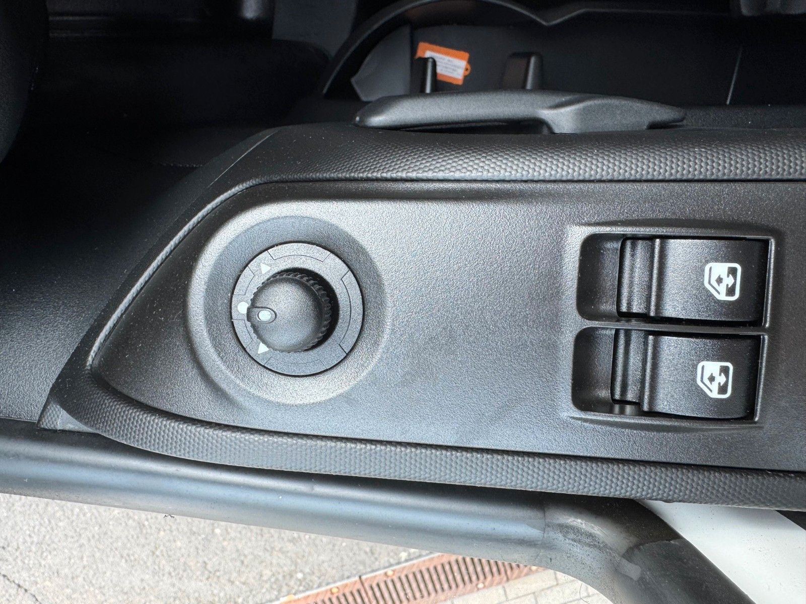 Fahrzeugabbildung Iveco Daily 35S14 *R.3450mm*AHK*PDC*