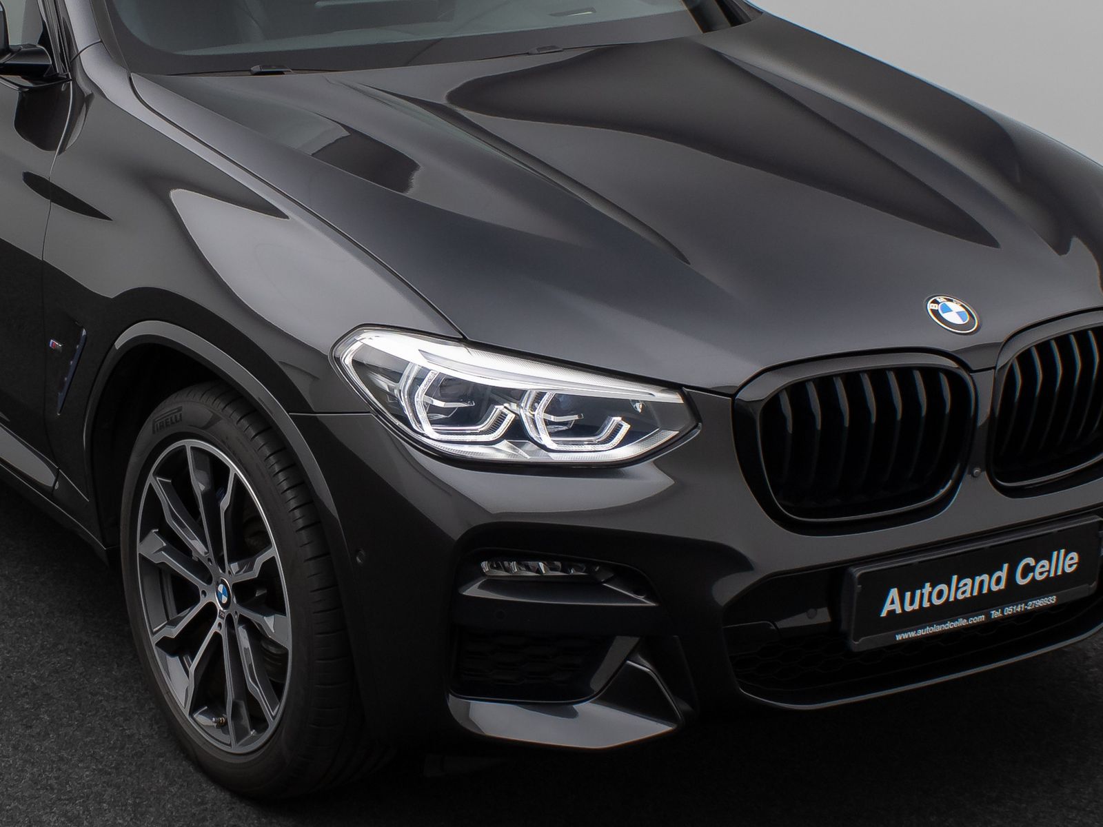 Fahrzeugabbildung BMW X3 xD30e M Sport Panorama 360°HUD DAB HiFi 20Zl