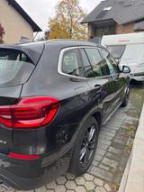 BMW X3 xDrive30d Luxury Line AT Luxury Line - BMW X3 Gebrauchtwagen in Bonn