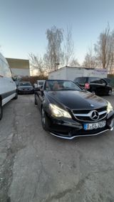Mercedes-Benz 250 - Mercedes-Benz 250 mit Benzin-Antrieb