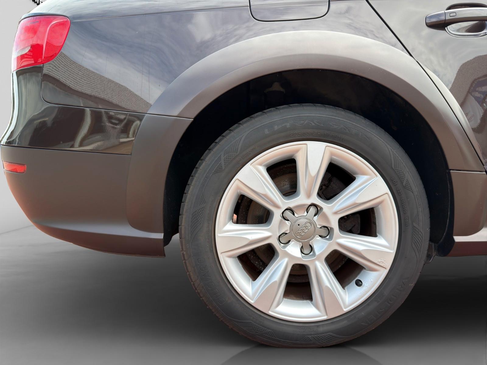 Audi A4 ALLROAD 2009 — photo 24