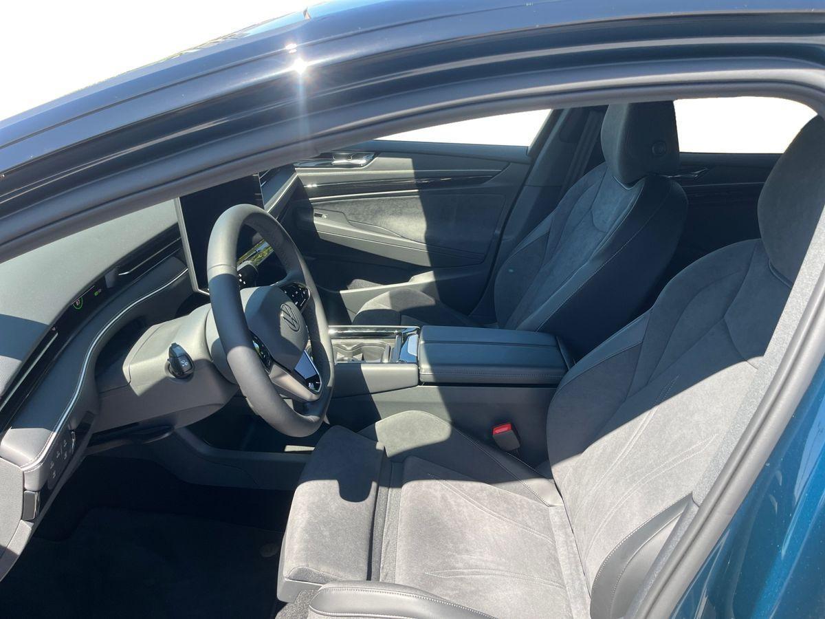 Volkswagen ID.7 Tourer Pro+BLACK+AHK+HuD+MATRIX+AREA+NAVI