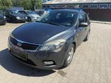 Kia cee'd 1.4 Euro5 Klima Alu 8Fach Erste Hand !! - Kia aus 2011: Cee D