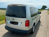 Volkswagen Caddy Maxi Camper - günstig und individuell - : Günstig