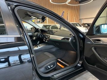 MYAUTOCENTER – Gebraucht- und Jahreswagen mit Werkstattservice in Pfaffenhofen BMW 530d Touring xDrive *KAM*NAVI*LIVECOCKPIT*LED*