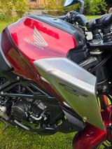 Honda CB 125R mit ABS in Rot - HU neu - Offers matching your search criteria