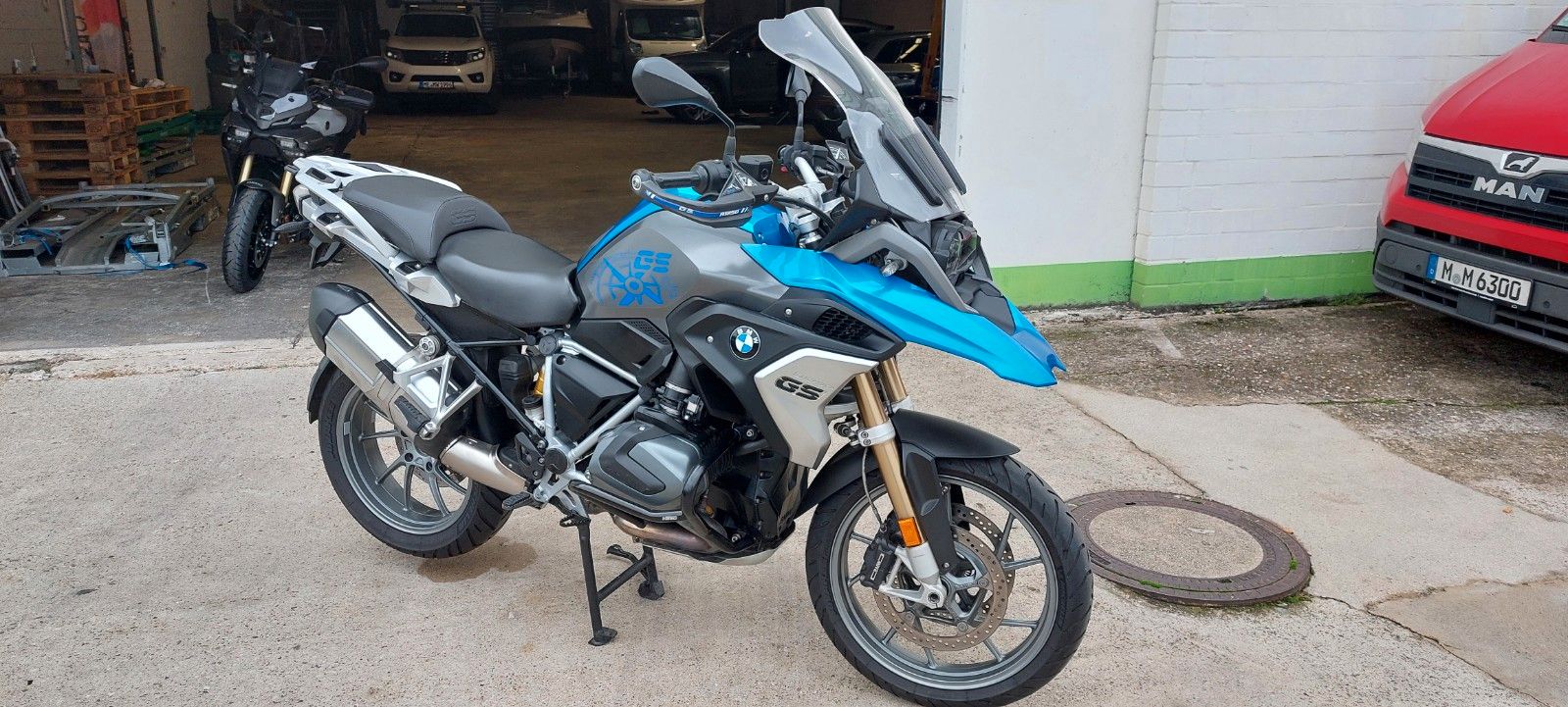 Fahrzeugabbildung BMW R 1250 GS Voll