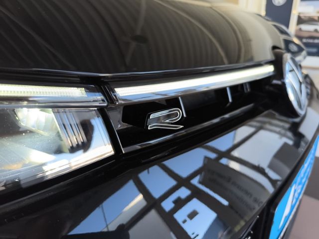 Fahrzeugabbildung Volkswagen Passat Variant 2.0 TDI DSG R-LINE MATRIX-LED NAV