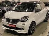 Smart BRABUS Panorama_Turbo90PS_Leder_EinparkhilfeSens - gebrauchte Smart ForFour aus dem Jahr 2017