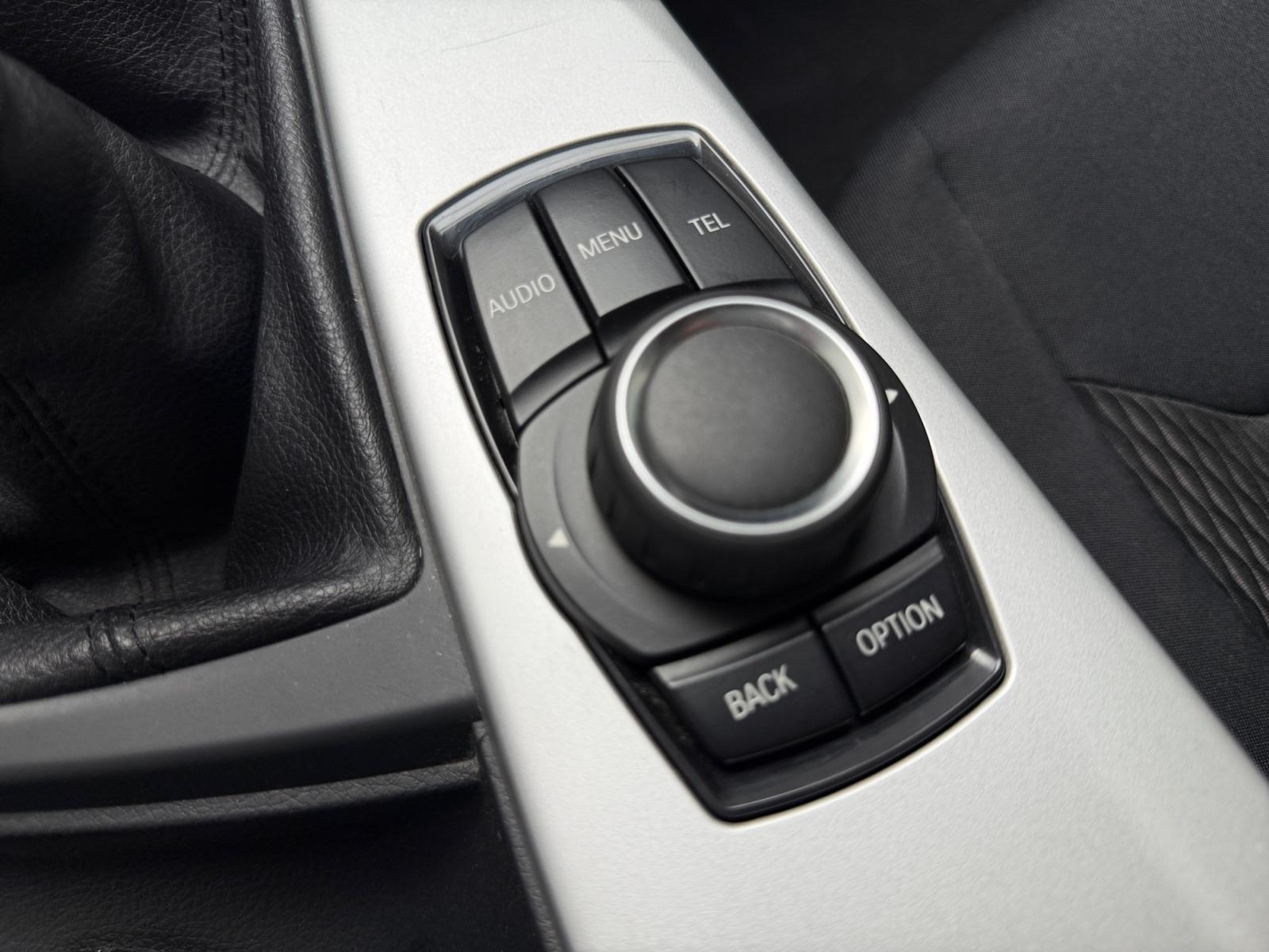 BMW 316 KLIMAAUTOMATIK+BI-XENON+EINPARKHILFE+ALU+TOP