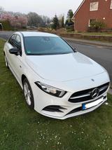 Mercedes-Benz A 250 e AMG Line|Night-Paket|Burmester|Ambiente - Mercedes-Benz 250: Limousine