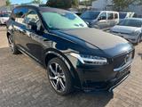 Volvo XC90 B 5 D R-Design 22"  B&W HUD Pano 7Sitze - Volvo XC90 Gebrauchtwagen in Frankfurt